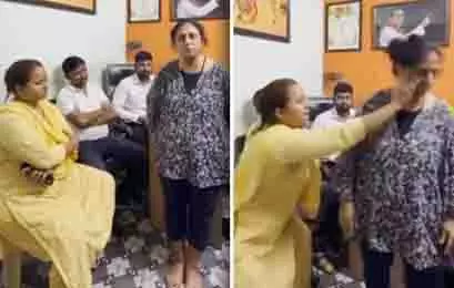 कलवा स्टेशन पर MNS कार्यकर्ता ने महिला को मारा थप्पड़ कलवा स्टेशन पर MNS कार्यकर्ता ने महिला को मारा थप्पड़