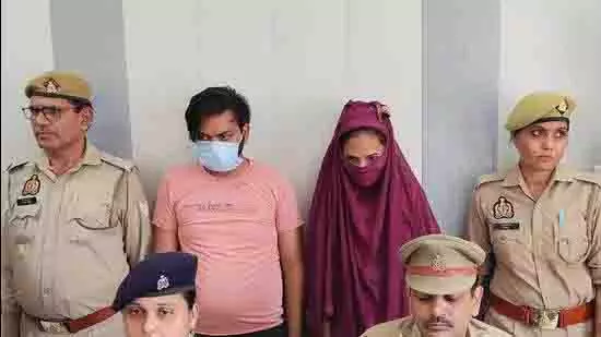 Hapur: तलाक से इनकार पर पत्नी और प्रेमी ने मिलकर की पति की हत्या Hapur: तलाक से इनकार पर पत्नी और प्रेमी ने मिलकर की पति की हत्या