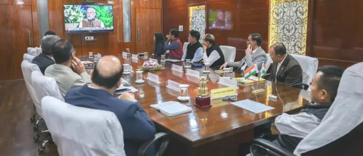 CM गोले ने वस्तुत पीएम धन धान्य कृषि योजना के शुभारंभ में भाग लिया CM गोले ने वस्तुत पीएम धन धान्य कृषि योजना के शुभारंभ में भाग लिया