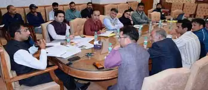 SRINAGAR: पर्यावरण के प्रति संवेदनशील क्षेत्रों में भवन निर्माण अनुमति की स्थिति की समीक्षा की SRINAGAR: पर्यावरण के प्रति संवेदनशील क्षेत्रों में भवन निर्माण अनुमति की स्थिति की समीक्षा की