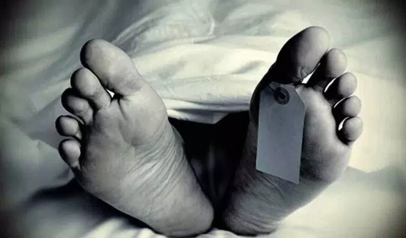 Jangaon: सिंगराजुपल्ली के कैदी का जेल में आत्महत्या प्रयास, MGM अस्पताल में इलाज के दौरान मौत Jangaon: सिंगराजुपल्ली के कैदी का जेल में आत्महत्या प्रयास, MGM अस्पताल में इलाज के दौरान मौत