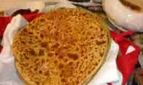 Potato Onion Stuffed Parathas :ऐसे बनाएं आलू-प्याज की स्टफिंग वाले पराठे