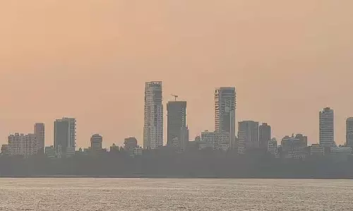 Mumbai : शहर में आंशिक रूप से बादल छाए रहेंगे और AQI बिगड़कर 149 पर पहुंचा Mumbai : शहर में आंशिक रूप से बादल छाए रहेंगे और AQI बिगड़कर 149 पर पहुंचा