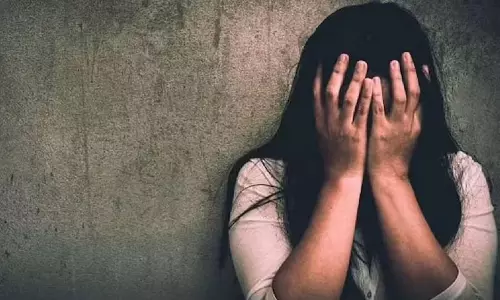 MBBS छात्रा से गैंगरेप मामले में तीन आरोपी गिरफ्तार, राष्ट्रीय महिला आयोग की टीम रवाना MBBS छात्रा से गैंगरेप मामले में तीन आरोपी गिरफ्तार, राष्ट्रीय महिला आयोग की टीम रवाना