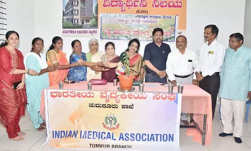 Karnataka : मोबाइल फोन के उपयोग से अपराध बढ़ता है