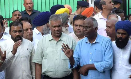 Haryana के आईजीपी आत्महत्या मामले में एससी/एसटी एक्ट की कड़ी धारा लगाई गई Haryana के आईजीपी आत्महत्या मामले में एससी/एसटी एक्ट की कड़ी धारा लगाई गई