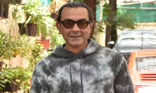 Bobby Deol ने बेटे आर्यमन देओल के बॉलीवुड डेब्यू पर अपडेट दिया Bobby Deol ने बेटे आर्यमन देओल के बॉलीवुड डेब्यू पर अपडेट दिया