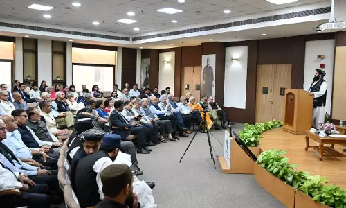 Delhi कार्यक्रम में मुत्तकी ने साहित्यिक उदाहरण से प्रस्तुत किया विचार Delhi कार्यक्रम में मुत्तकी ने साहित्यिक उदाहरण से प्रस्तुत किया विचार