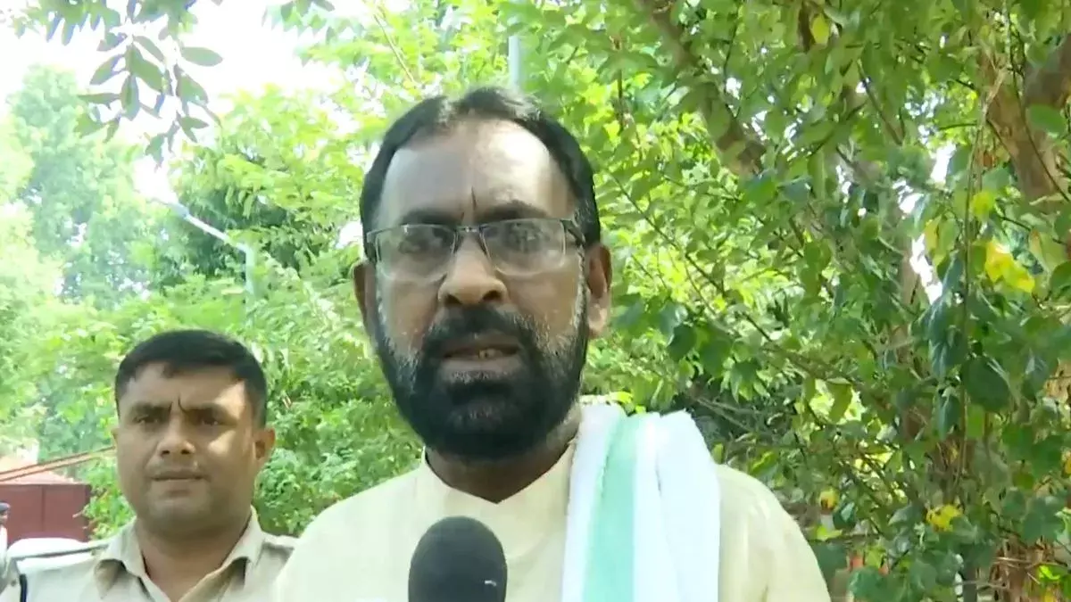 वापस जाने का सवाल ही नहीं: RJD विधायक प्रकाश वीर ने अपने पद से दिया इस्तीफा