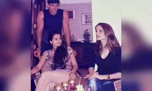 Ameesha Patel की थ्रोबैक पोस्ट में दिखे ऋतिक और सुज़ैन
