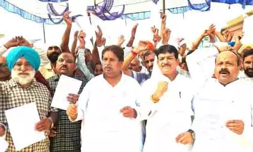 कांग्रेस ने BJP पर लगाया विश्वासघात का आरोप, रामगढ़ में चलाया वोट अधिकार अभियान कांग्रेस ने BJP पर लगाया विश्वासघात का आरोप, रामगढ़ में चलाया वोट अधिकार अभियान