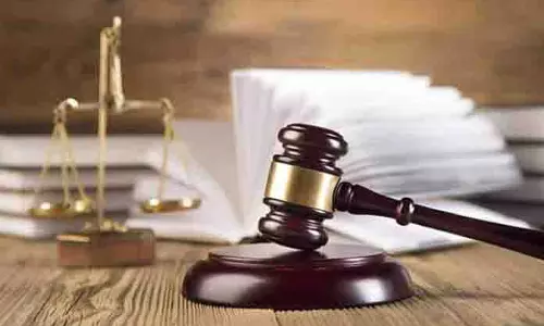 HC ने वारंट जारी कर उच्च पदस्थ अधिकारियों को व्यक्तिगत रूप से उपस्थित होने को कहा HC ने वारंट जारी कर उच्च पदस्थ अधिकारियों को व्यक्तिगत रूप से उपस्थित होने को कहा