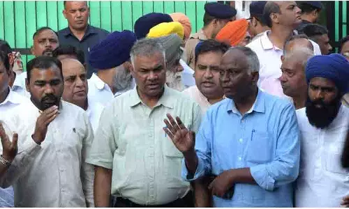 हरियाणा के IGP आत्महत्या मामले में SC/ST एक्ट की कड़ी धारा लगाई गई हरियाणा के IGP आत्महत्या मामले में SC/ST एक्ट की कड़ी धारा लगाई गई