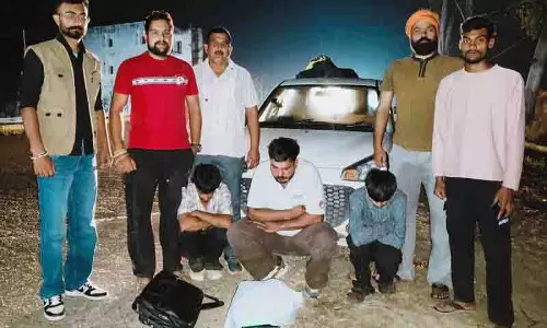 Nurpur police ने मादक पदार्थ तस्करी पर कार्रवाई करते हुए 6 किलो चरस बरामद की Nurpur police ने मादक पदार्थ तस्करी पर कार्रवाई करते हुए 6 किलो चरस बरामद की