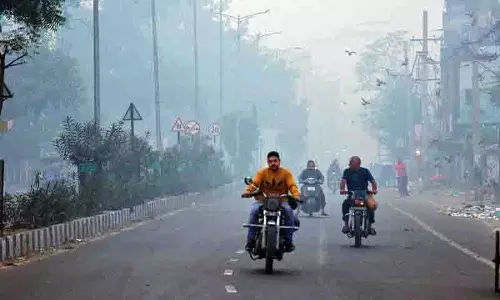 वायु गुणवत्ता प्रबंधन पैनल के सदस्य ने Amritsar के गांवों का दौरा किया वायु गुणवत्ता प्रबंधन पैनल के सदस्य ने Amritsar के गांवों का दौरा किया
