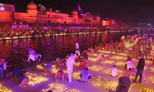 दीपोत्सव में चमकेगा Ayodhya : योगी सरकार की योजनाओं से विकास की नई किरण दीपोत्सव में चमकेगा Ayodhya : योगी सरकार की योजनाओं से विकास की नई किरण