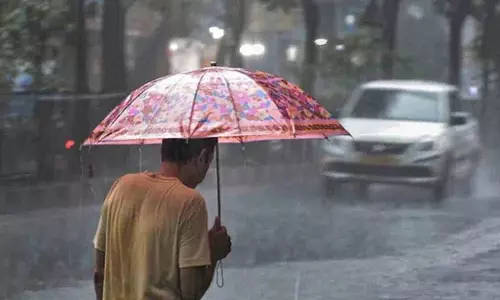 Telangana में चार दिनों तक बारिश का अनुमान..! Telangana में चार दिनों तक बारिश का अनुमान..!