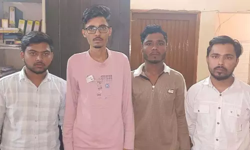 पुरानी रंजिश में लव साहु पर जानलेवा हमला करने वाले 4 फरार आरोपी गिरफ्तार पुरानी रंजिश में लव साहु पर जानलेवा हमला करने वाले 4 फरार आरोपी गिरफ्तार