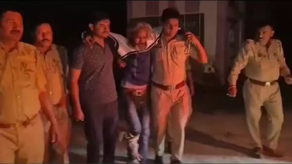 सुपारी किलर का एनकाउंटर, चाची की संपत्ति पर कब्जा करने भतीजे ने रचा था मारने की साजिश सुपारी किलर का एनकाउंटर, चाची की संपत्ति पर कब्जा करने भतीजे ने रचा था मारने की साजिश
