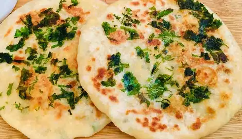 Aloo-Paneer Kulcha: घर पर ऐसे तैयार करें आलू पनीर कुलचा Aloo-Paneer Kulcha: घर पर ऐसे तैयार करें आलू पनीर कुलचा