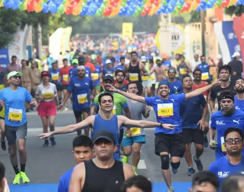 उमर अब्दुल्ला, अन्य प्रमुख नेता वेदांता दिल्ली हाफ मैराथन में शामिल हुए उमर अब्दुल्ला, अन्य प्रमुख नेता वेदांता दिल्ली हाफ मैराथन में शामिल हुए