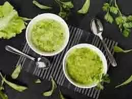 Amrud Ki Chutney: घर पर बनाएं तीखी-मीठी अमरूद की चटनी, 10 मिनट में हो जाएगी तैयार Amrud Ki Chutney: घर पर बनाएं तीखी-मीठी अमरूद की चटनी, 10 मिनट में हो जाएगी तैयार