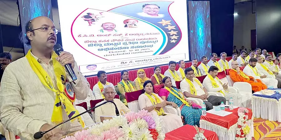 असामाजिक तत्व समीक्षा के बारे में गलत सूचना फैला रहे हैं: Yatindra Siddaramaiah असामाजिक तत्व समीक्षा के बारे में गलत सूचना फैला रहे हैं: Yatindra Siddaramaiah