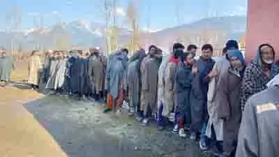 J&K में बडगाम और नगरोटा विधानसभा सीटों पर उपचुनाव J&K में बडगाम और नगरोटा विधानसभा सीटों पर उपचुनाव