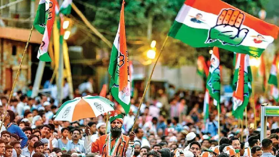 Mumbai: मनसे के महाविकास आघाड़ी में प्रवेश पर कांग्रेस का विरोध Mumbai: मनसे के महाविकास आघाड़ी में प्रवेश पर कांग्रेस का विरोध