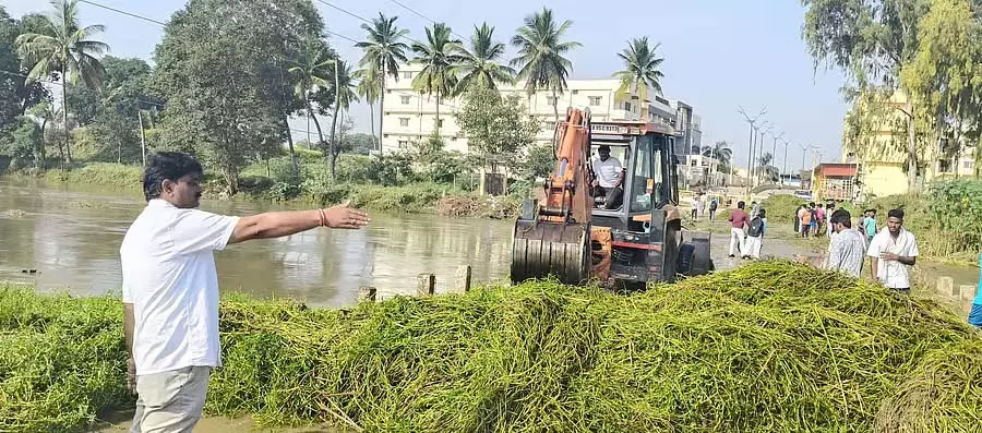Karnataka: मालवी जलाशय से 150 क्यूसेक पानी छोड़ा गया Karnataka: मालवी जलाशय से 150 क्यूसेक पानी छोड़ा गया