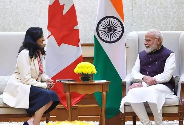 कनाडा के विदेश मंत्री ने प्रधानमंत्री मोदी से मुलाकात की कनाडा के विदेश मंत्री ने प्रधानमंत्री मोदी से मुलाकात की