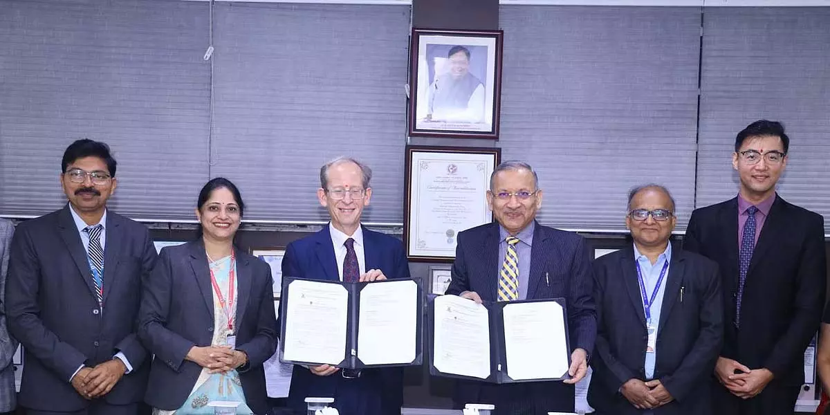 Pune : भारती विद्यापीठ ने कनाडा के रेजिना विश्वविद्यालय के साथ समझौता ज्ञापन पर हस्ता क्षर किए Pune : भारती विद्यापीठ ने कनाडा के रेजिना विश्वविद्यालय के साथ समझौता ज्ञापन पर हस्ता क्षर किए