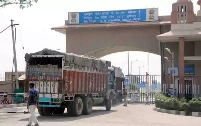 PM से अटारी सीमा को व्यापार के लिए पुनः खोलने का आग्रह PM से अटारी सीमा को व्यापार के लिए पुनः खोलने का आग्रह