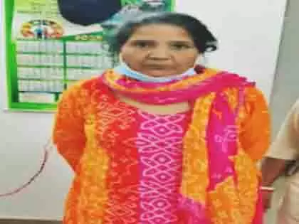 Tripura: हिरासत में ली गई पाक महिला से कई एजेंसियों की पूछताछ जारी Tripura: हिरासत में ली गई पाक महिला से कई एजेंसियों की पूछताछ जारी