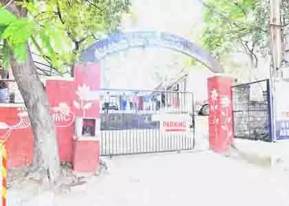 Telangana: जुबली हिल्स उपचुनाव के लिए पहले दिन 10 नामांकन दाखिल Telangana: जुबली हिल्स उपचुनाव के लिए पहले दिन 10 नामांकन दाखिल