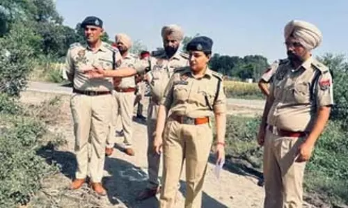 Punjab: तरनतारन मुठभेड़ में सट्टा नौशहरा गिरोह का सदस्य घायल Punjab: तरनतारन मुठभेड़ में सट्टा नौशहरा गिरोह का सदस्य घायल