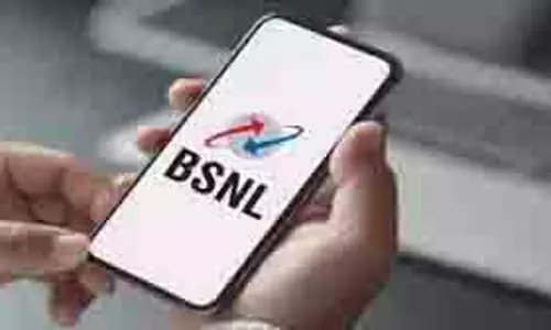 BSNL : बार-बार रिचार्ज का झंझट खत्म,इस धाकड़ प्लान में मिलेगी 11 महीने की वैधता और 24GB डेटा BSNL : बार-बार रिचार्ज का झंझट खत्म,इस धाकड़ प्लान में मिलेगी 11 महीने की वैधता और 24GB डेटा