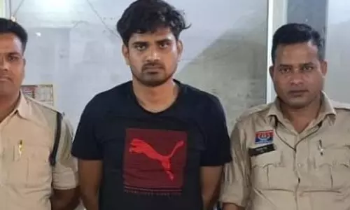 युवती के साथ दैहिक शोषण, सूरजपुर का युवक गिरफ्तार युवती के साथ दैहिक शोषण, सूरजपुर का युवक गिरफ्तार