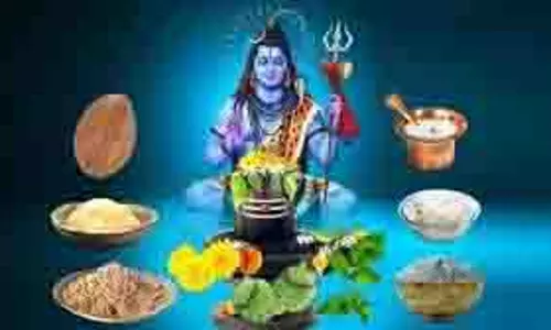 Lord Shiv: शिवलिंग पर चढ़ाएं काले तिल, ये मिलेगा चमत्कारी फल