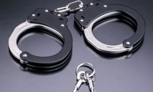 Hyderabad पुलिस ने 8 राज्यों से 59 साइबर धोखेबाजों को गिरफ्तार किया Hyderabad पुलिस ने 8 राज्यों से 59 साइबर धोखेबाजों को गिरफ्तार किया