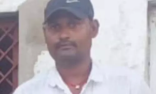सरपंच की हत्या, सड़क किनारे शव मिला