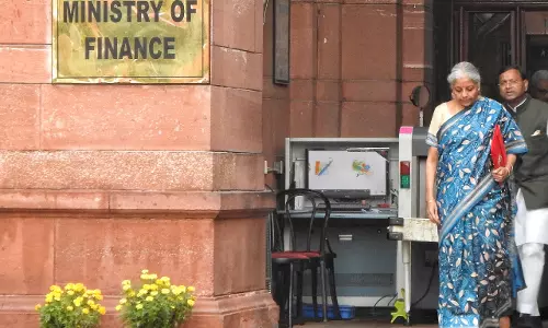 वित्त मंत्रालय MSME को ऋण प्रवाह पर बैंक प्रमुखों के साथ बैठक करेगा
