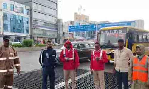 Hyderabad पुलिस कमिश्नर ने सेफ राइड चैलेंज शुरू किया