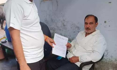 Rohtak के 12 और डेयरी मालिकों को सीलिंग नोटिस जारी