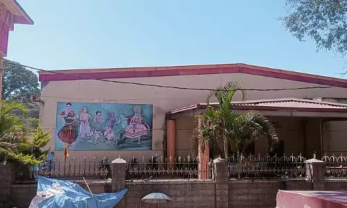 Malur : मस्ती थिएटर बना पार्किंग स्थल Malur : मस्ती थिएटर बना पार्किंग स्थल