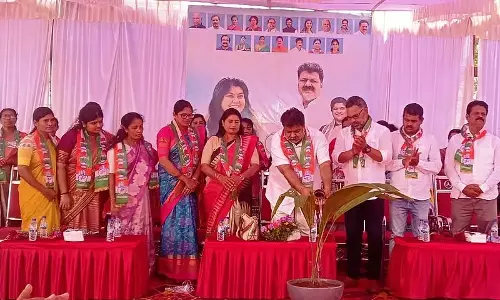 निर्वाचन क्षेत्र में 10,000 लोगों को रोजगार: Minister Mankala Vaidya निर्वाचन क्षेत्र में 10,000 लोगों को रोजगार: Minister Mankala Vaidya