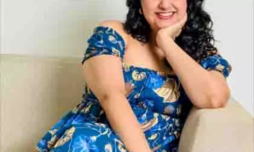 Anshula Kapoor का सेल्फ-लव मैसेज वायरल, फैंस ने की सराहना Anshula Kapoor का सेल्फ-लव मैसेज वायरल, फैंस ने की सराहना