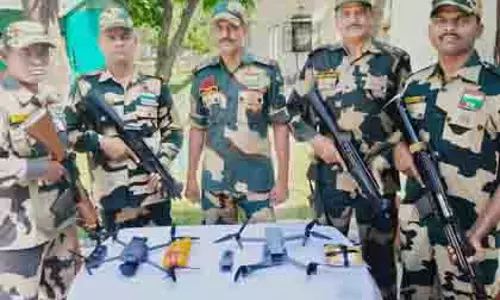BSF ने सीमा पार तस्करी की कोशिश नाकाम की, पांच ड्रोन और पिस्तौल बरामद