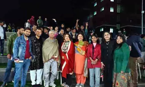 NIFT Srinagar में ‘रंग-ए-चिनार’ राष्ट्रीय कला कार्यशाला का समापन NIFT Srinagar में ‘रंग-ए-चिनार’ राष्ट्रीय कला कार्यशाला का समापन