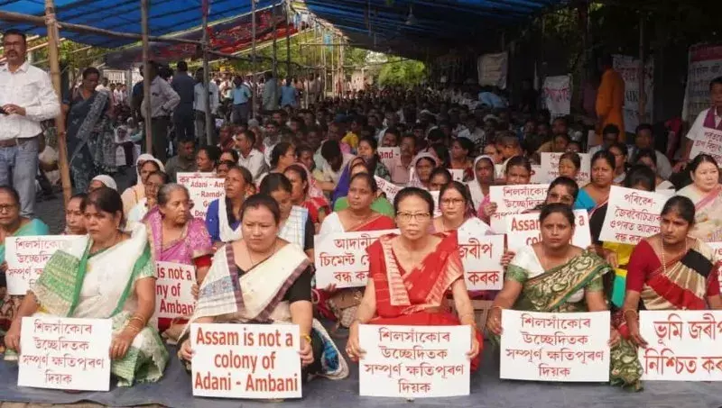 Assam: संगठन और ऐतिहासिक संघर्ष के अनुभवों से सशक्त क्षेत्रीय प्रतिरोध Assam: संगठन और ऐतिहासिक संघर्ष के अनुभवों से सशक्त क्षेत्रीय प्रतिरोध